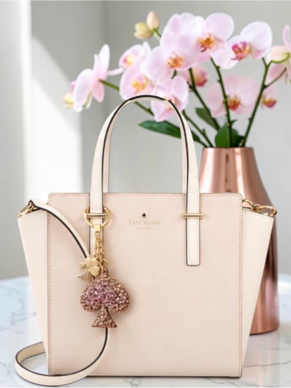 Kate Spade New York  Cedar Street Saffiano Leather Crossbody Bag in Crisp Linen